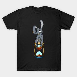 Creepy gothic bunny on hourglass - Goth T-Shirt